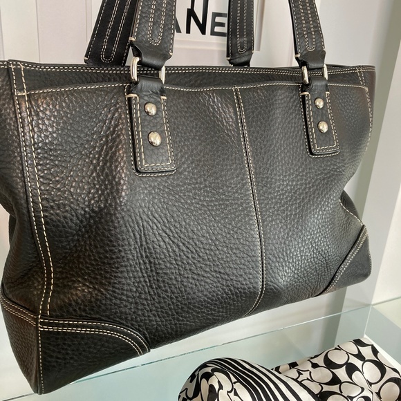 🖤Coach F13960 Black Hampton Pebble Leather Tote - Picture 3 of 11